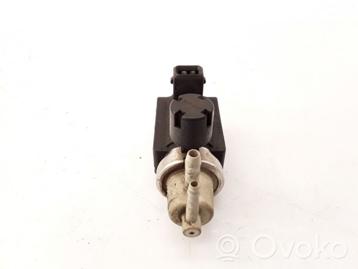 Renault Laguna II Electrovanne Soupape de Sûreté / Dépression 8200247248