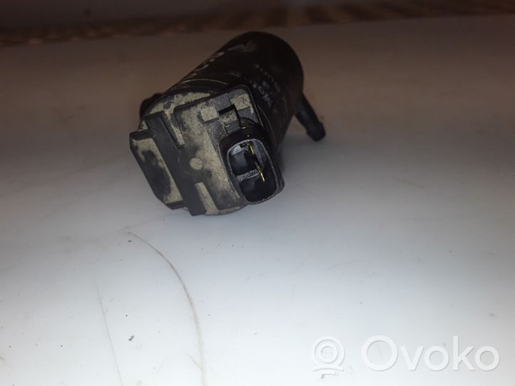 Daewoo Tacuma Windscreen/windshield washer pump 