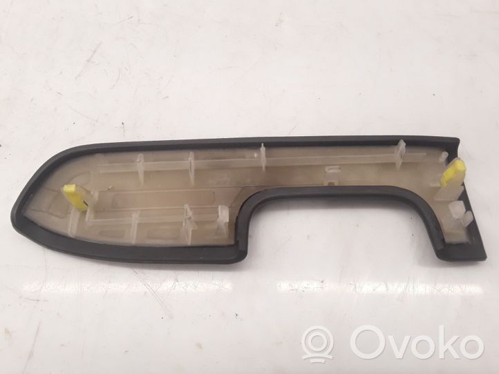 Toyota Corolla E120 E130 Altro elemento di rivestimento della portiera anteriore 22012180