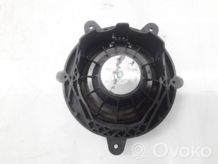 Renault Clio III Enceinte de porte arrière 281440962R