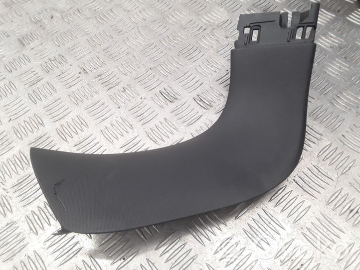 Renault Megane III (D)pillar trim (top) 909030009R