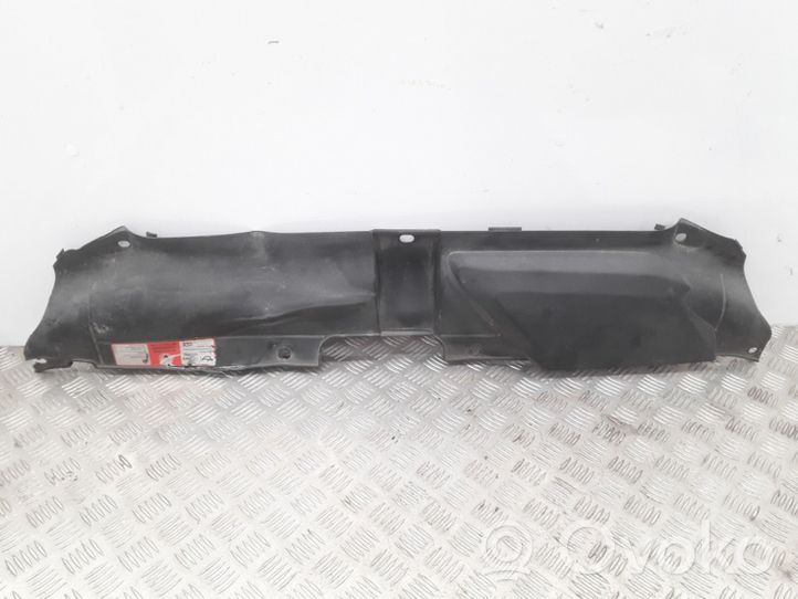 Audi A5 8T 8F Staffa del pannello di supporto del radiatore parte superiore 8T0807081