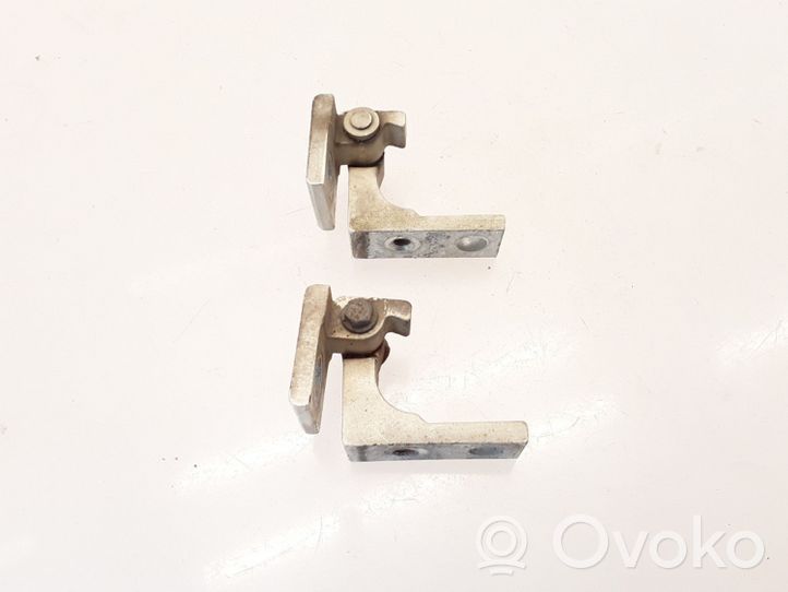 Alfa Romeo 159 Front door hinge set 