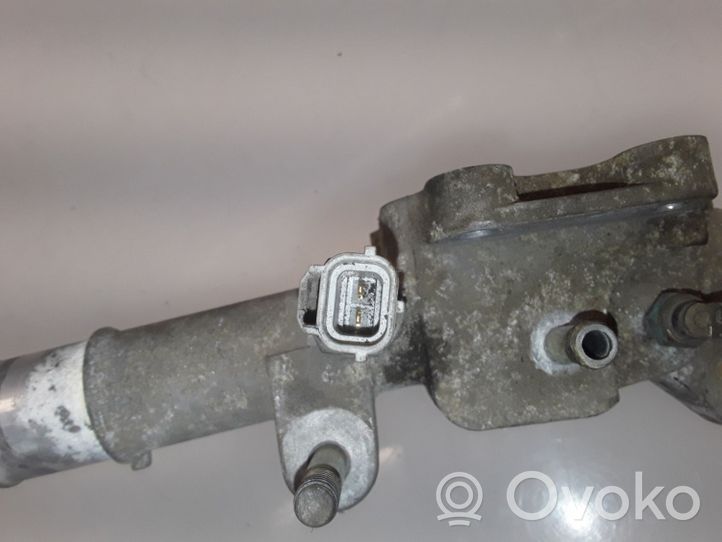 Mazda 626 Boîtier de thermostat 