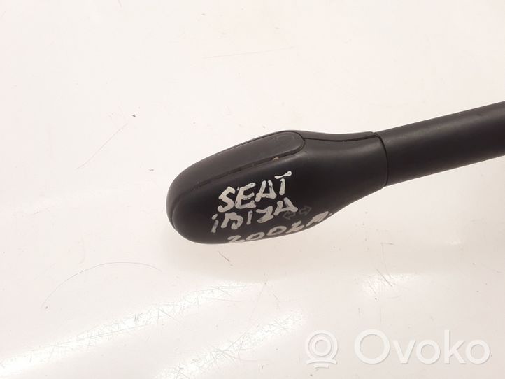 Seat Ibiza III (6L) Leva indicatori 
