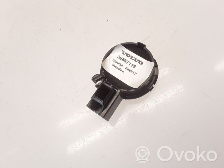 Volvo S40 Aukšto dažnio garsiakalbis galinėse duryse 30657119