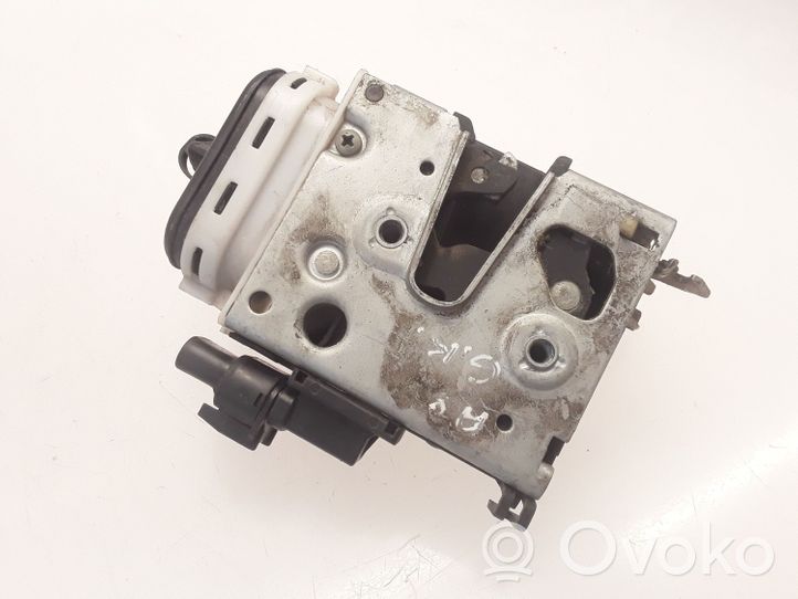 Audi A8 S8 D3 4E Etuoven lukko 4D0839015A