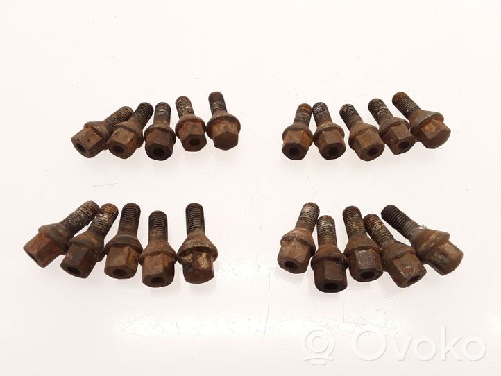 Opel Zafira A Nuts/bolts 