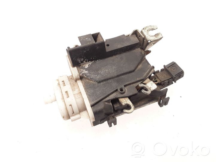 Audi 100 S4 C4 Etuoven lukko 4A1839016B