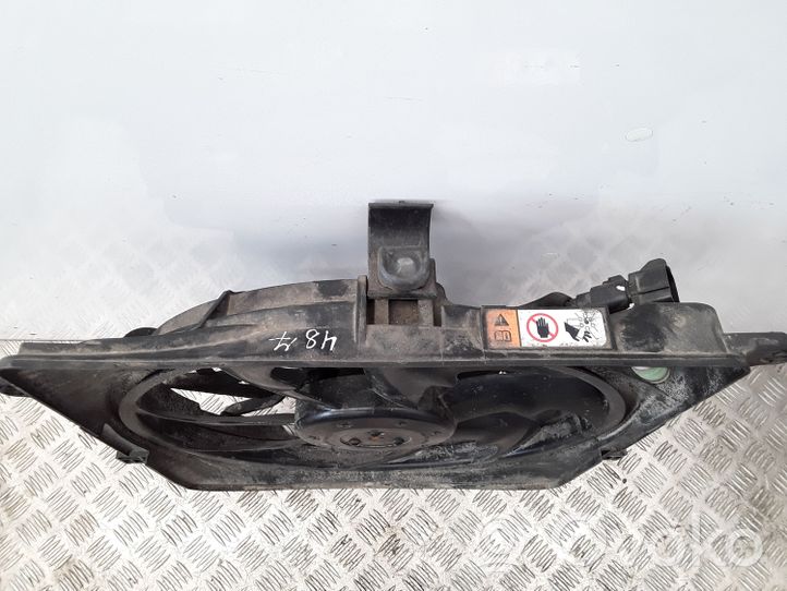 Hyundai i40 Ventilatore di raffreddamento elettrico del radiatore 253803ZXXX