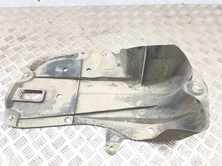 Toyota Corolla E120 E130 Osłona pod zderzak przedni / Absorber 5839802020