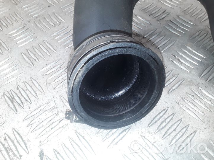 Renault Kangoo I Manguera/tubo del intercooler 7700111534