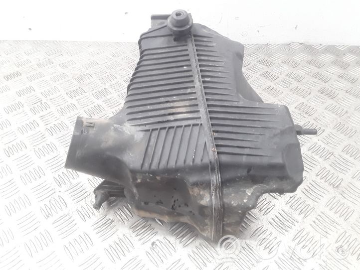 Renault Megane II Scatola del filtro dell’aria 8200166612