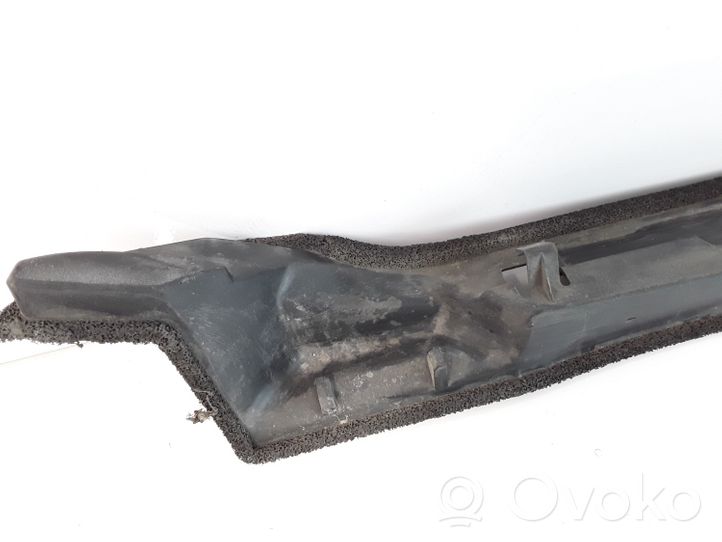 Toyota Corolla E120 E130 Pare-boue passage de roue avant 5382712050G