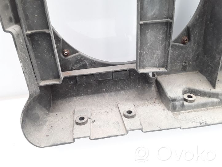 Citroen C8 Support de radiateur sur cadre face avant 1484092080