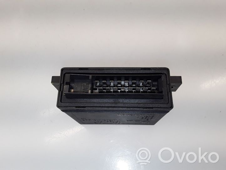 Opel Omega B1 Light module LCM 09135156