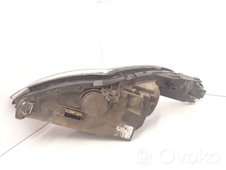 Citroen C6 Lampa przednia 1305236061