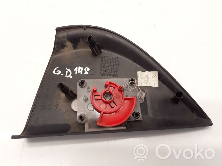 Citroen Xsara Cita veida aizmugurē durvju dekoratīvās apdares detaļas 9637034077