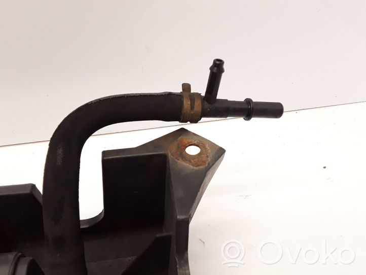 Ford Maverick Serbatoio a carbone attivo per il recupero vapori carburante YL8U9E857AE