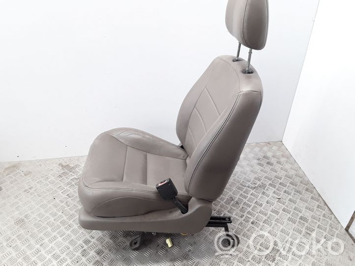 Ford Maverick Asiento delantero del pasajero COFU58104AD