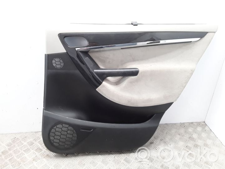 Citroen C4 Grand Picasso Takaoven verhoilu 96599557ZW