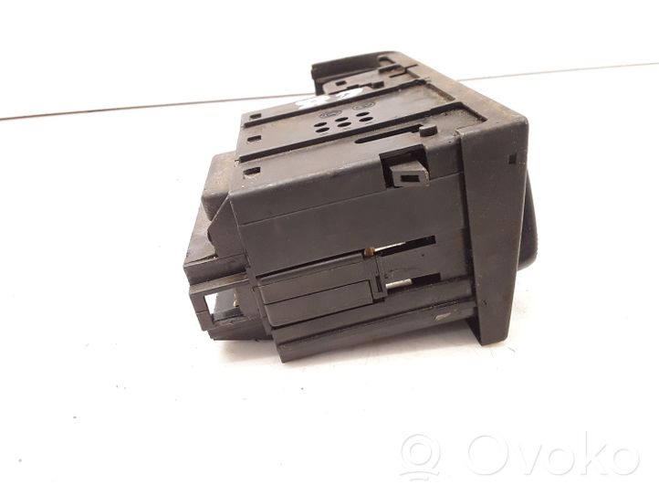 Volkswagen Vento Light switch 1H5941531A