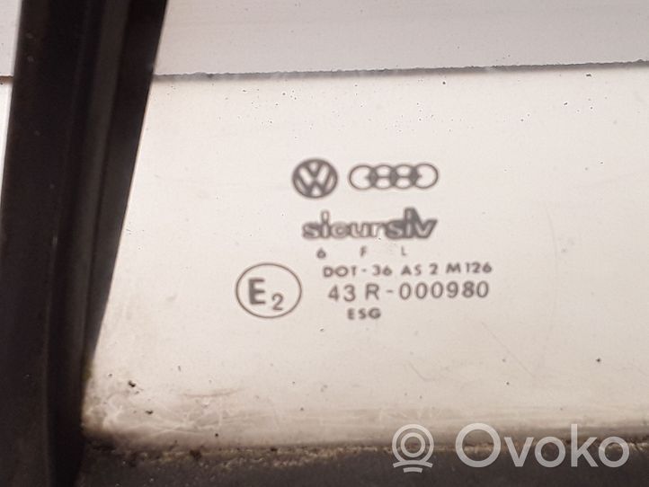 Volkswagen PASSAT B2 Fenêtre latérale vitre arrière 43R000980