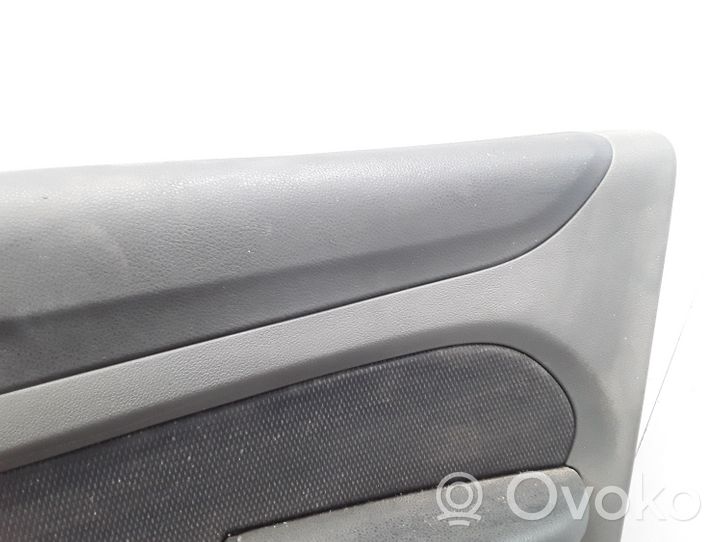 Ford Focus Rivestimento del pannello della portiera anteriore 4M51A23942C