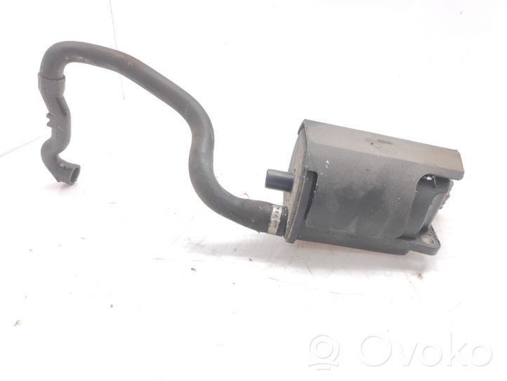 Volvo S40, V40 Oil breather separator 1271988