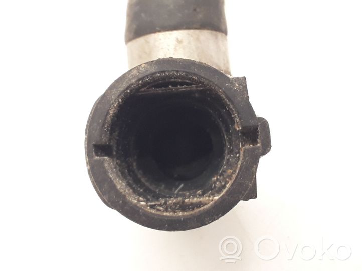 BMW 7 E65 E66 Tuyau de liquide de refroidissement moteur 