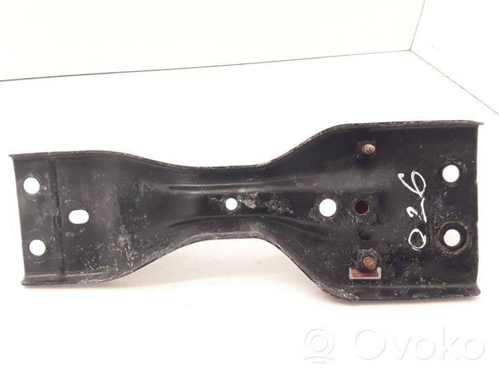 Audi Q3 8U Staffa/supporto di montaggio della marmitta 5N0802117