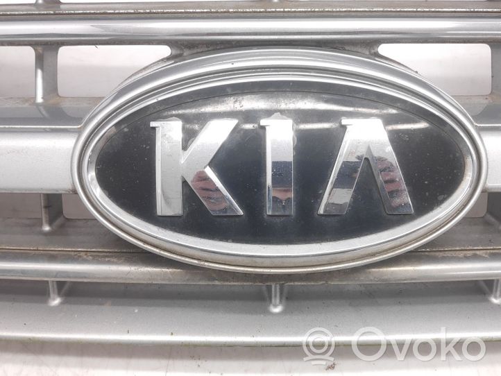 KIA Carnival Front bumper upper radiator grill 863504D000