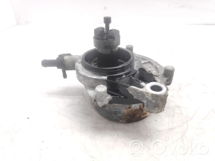 KIA Carnival Pompe à vide 288104X200