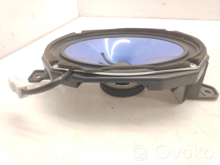 KIA Carnival Rear door speaker 963504D051