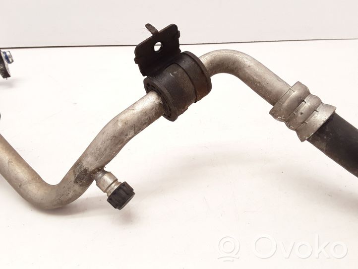 KIA Carnival Air conditioning (A/C) pipe/hose 