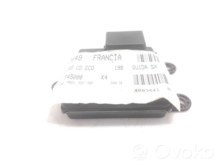 Fiat Bravo Centralina/modulo sensori di parcheggio PDC 00517745000