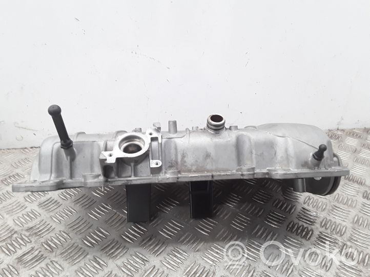 Porsche Macan Rocker cam cover 946105136