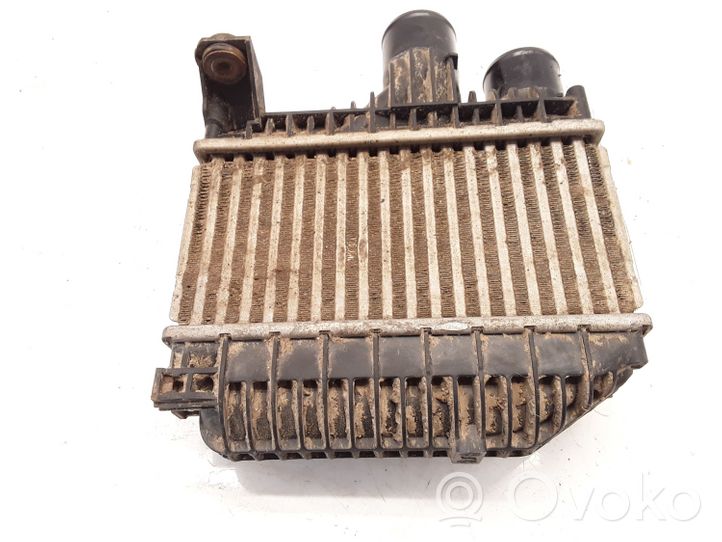 Toyota Corolla E120 E130 Starpdzesētāja radiators 8730670