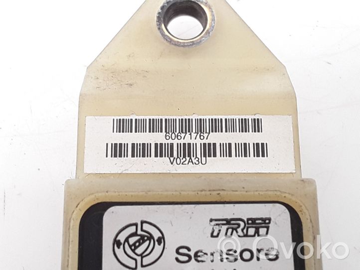 Alfa Romeo 166 Sensore d’urto/d'impatto apertura airbag 60671767