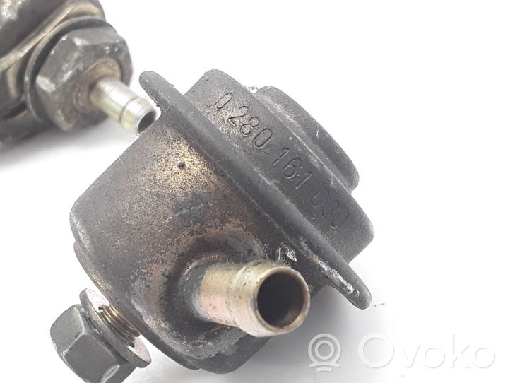 Alfa Romeo 155 Capteur de pression de carburant 0280160213