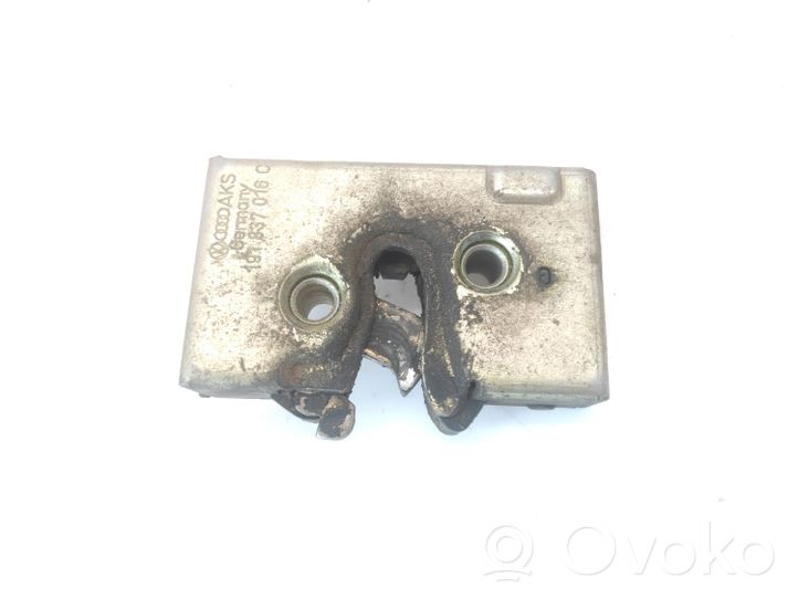 Volkswagen Golf II Front door lock 191837016C