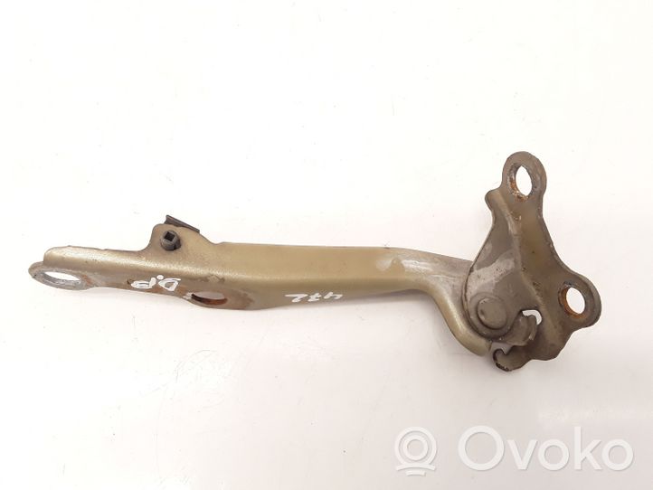 Toyota Yaris Verso Supporto di montaggio del parafango 583FK91