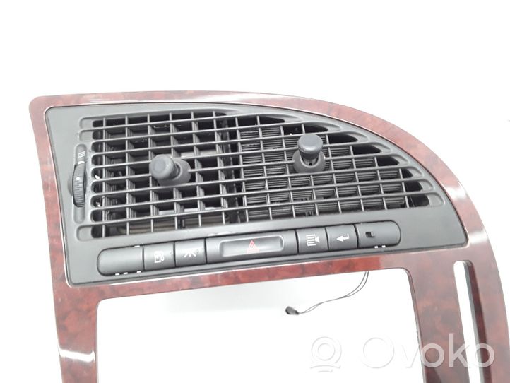 Saab 9-7X Griglia di ventilazione centrale cruscotto 15792818