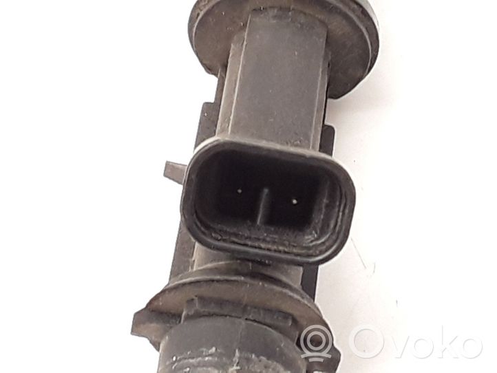 Saab 9-7X Fuel injector 25364984