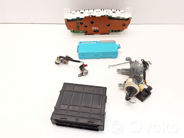 Mitsubishi Lancer Komputer / Sterownik ECU i komplet kluczy MN132618