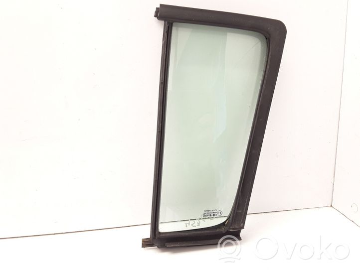 Suzuki Swift Rear vent window glass 43R001583