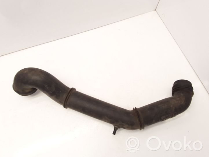 Volvo S60 Tube d'admission de tuyau de refroidisseur intermédiaire 30645293