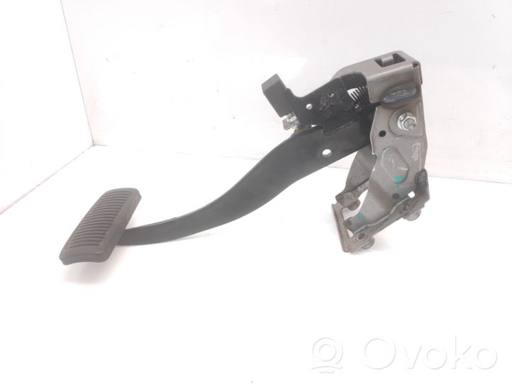 Hyundai Grandeur Brake pedal BL11100