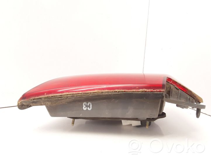 Hyundai Grandeur Tailgate rear/tail lights 924043L0