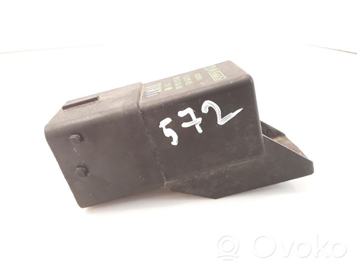 Citroen C3 Glow plug pre-heat relay 9802424080